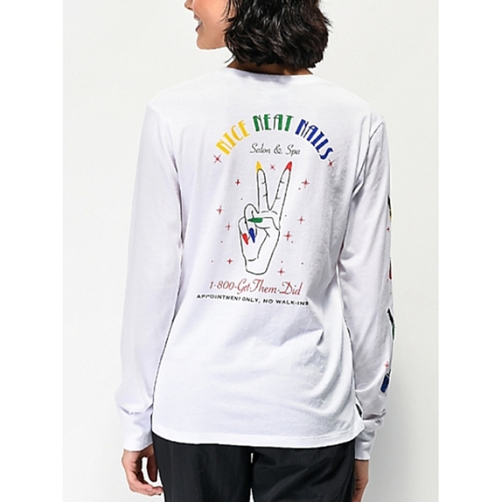 A-lab Graphic Tee Cartoon Nail Salon Long Sleeve White Crew Neck Size Small